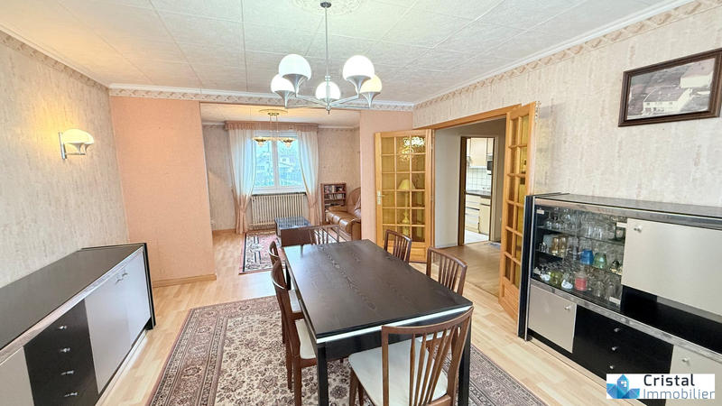 Maison - 104 m² - 5 pièces