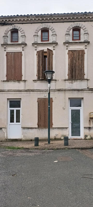 Maison de ville - 80 m² - 4 pièces