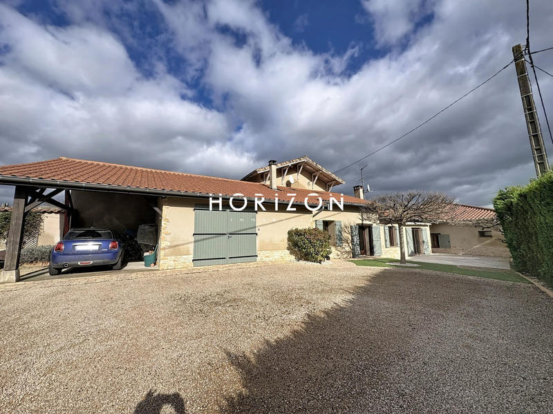 Maison - 122 m² - 5 pièces