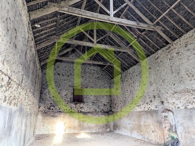 Remise - 128 m² - 1 pièce