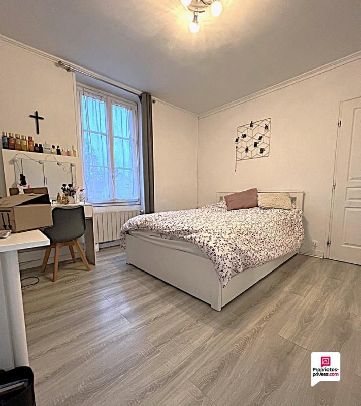 Maison - 162 m² - 8 pièces