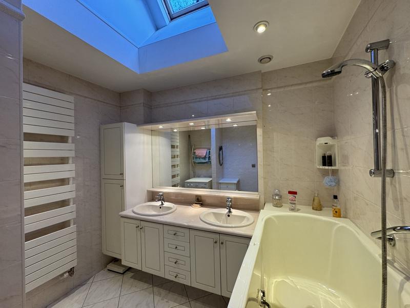 Maison - 109 m² - 4 pièces