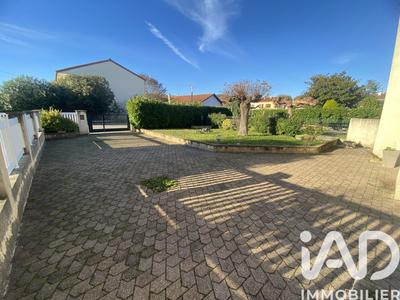 Maison - 110 m² - 6 pièces