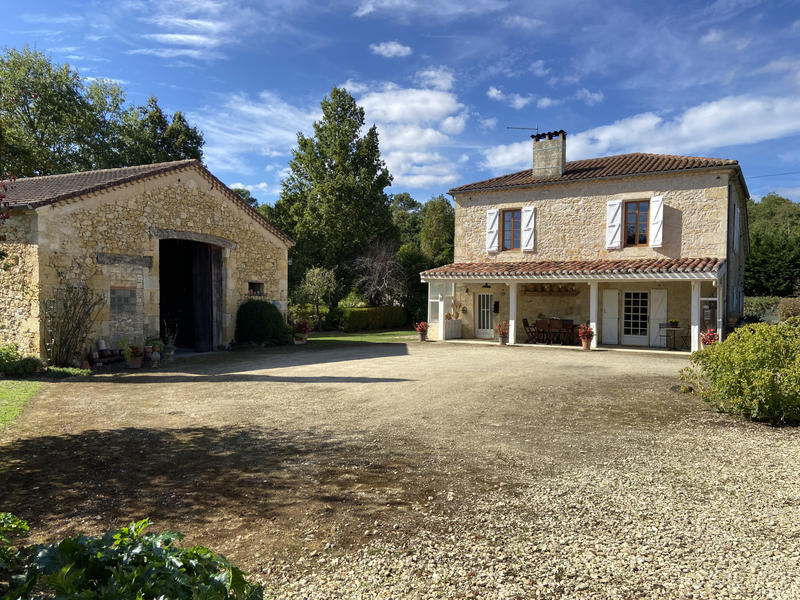 Maison - 152 m² - 6 pièces