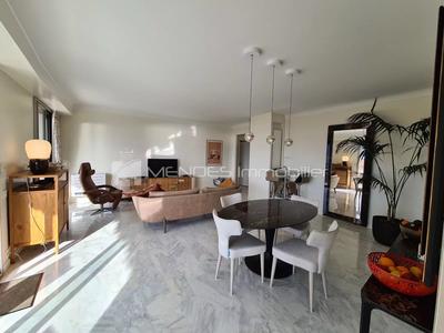 Appartement - 127 m² - 4 pièces