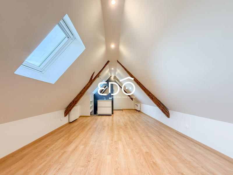 Appartement - 84 m² - 5 pièces