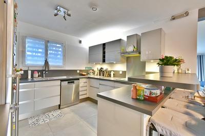 Villa - 141 m² - 5 pièces