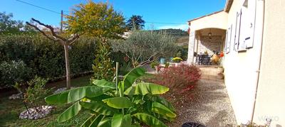 Villa - 80 m² - 4 pièces