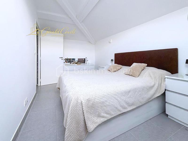 Duplex - 82 m² - 4 pièces