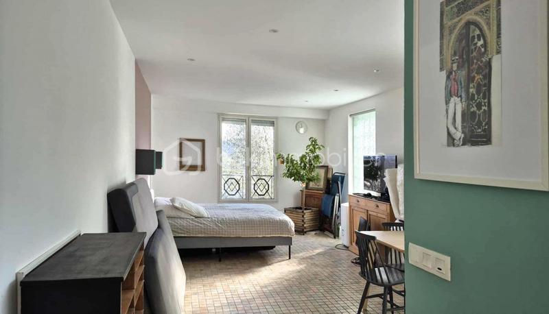 Demeure - 564 m² - 19 pièces