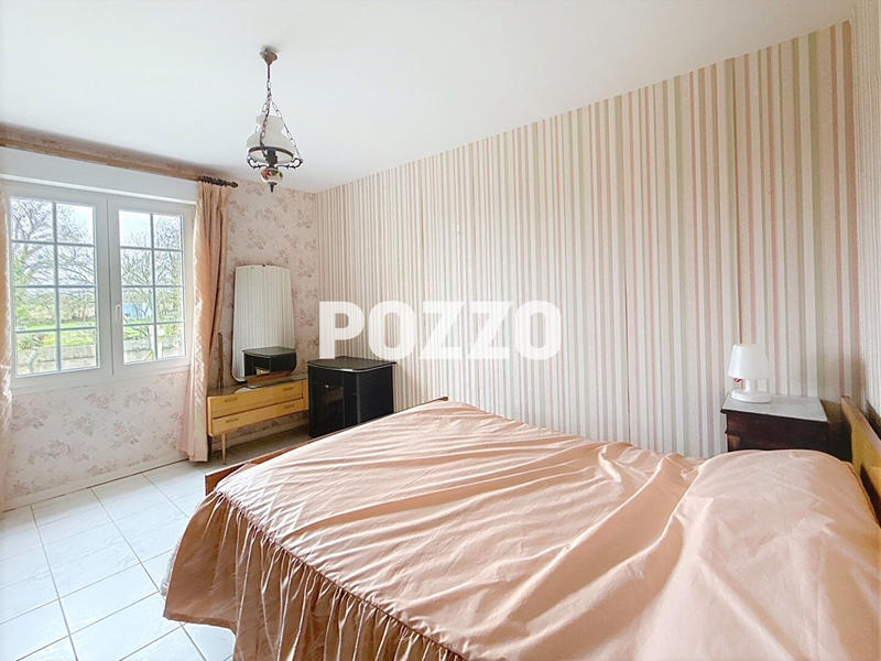 Maison - 99 m² - 5 pièces