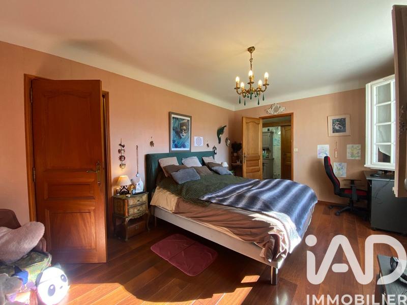 Maison - 149 m² - 8 pièces