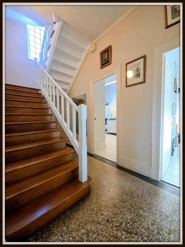 Maison bourgeoise - 266 m² - 10 pièces