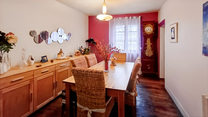 Immeuble - 285 m² - 12 pièces