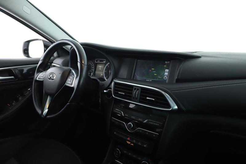 Infiniti Q30 2.2d Premium Dct 170 ch