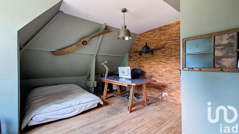 Maison - 370 m² - 8 pièces