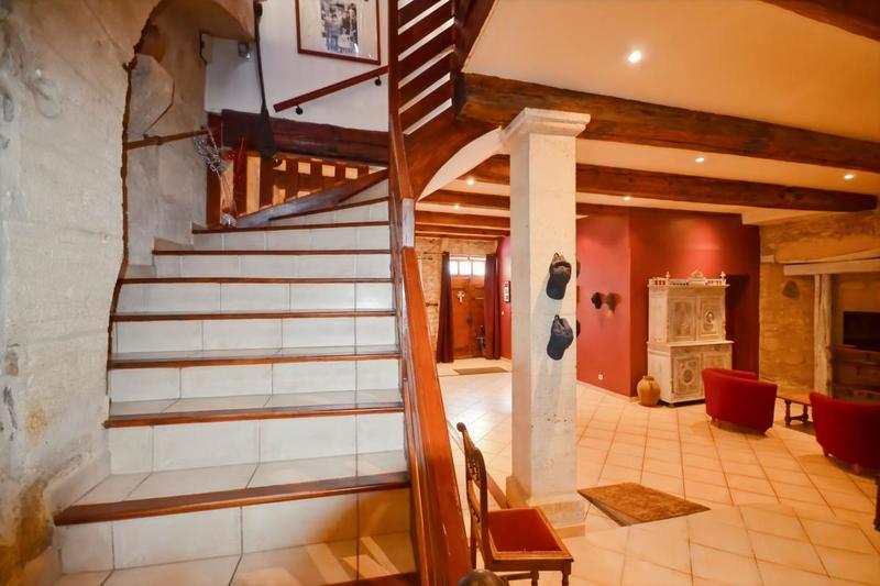 Maison - 224 m² - 6 pièces