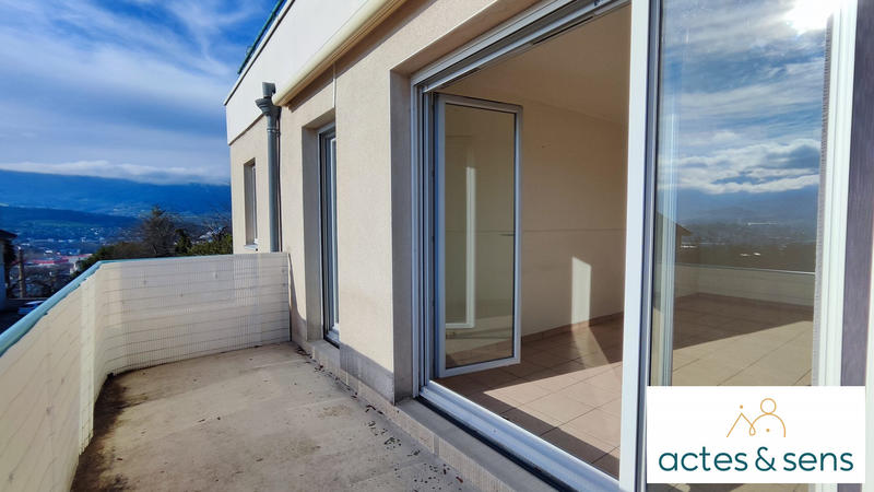 Appartement - 60 m² - 3 pièces