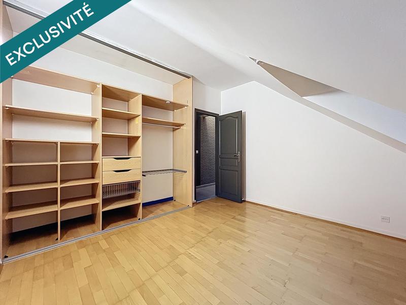 Appartement - 80 m² - 5 pièces