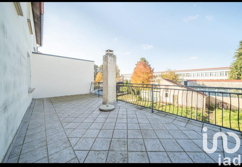 Maison - 81 m² - 5 pièces