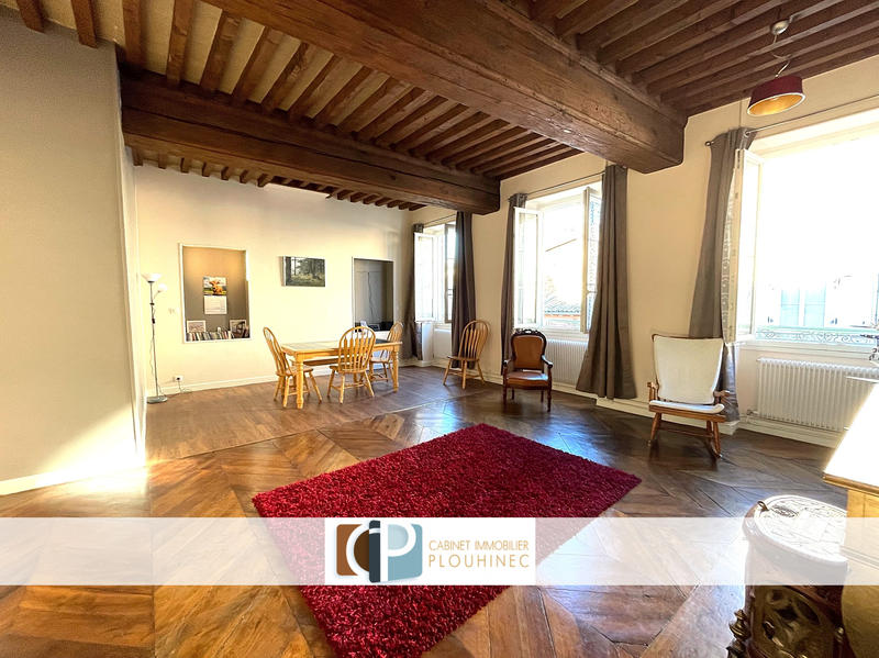 Appartement - 90 m² - 3 pièces