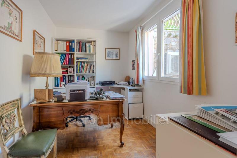 Villa - 182 m² - 8 pièces