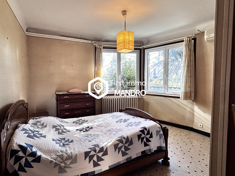 Villa - 165 m² - 7 pièces