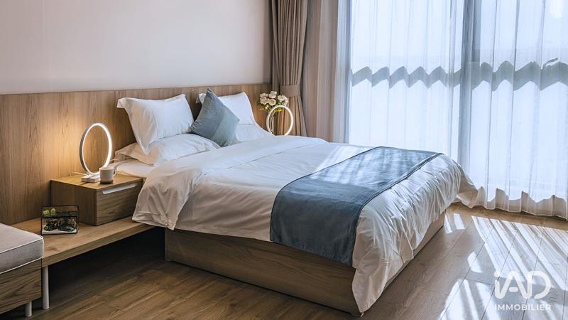 Appartement - 156 m² - 4 pièces