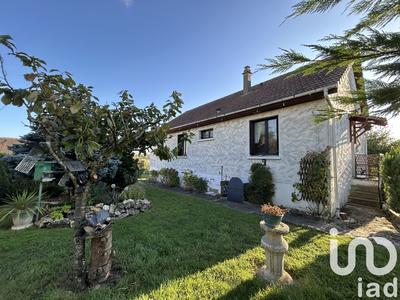 Maison - 87 m² - 5 pièces