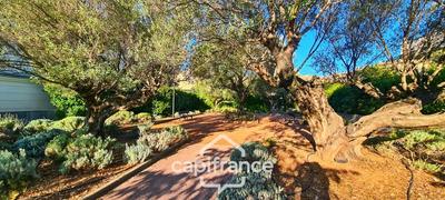 Appartement - 90 m² - 4 pièces