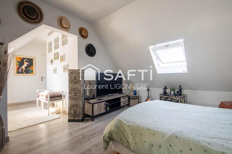 Maison - 208 m² - 7 pièces