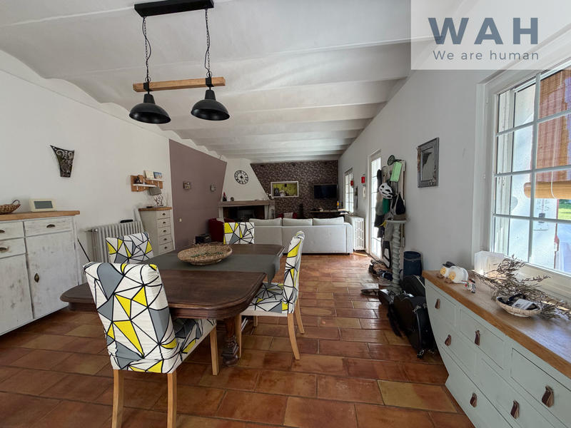 Maison - 165 m² - 7 pièces