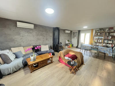 Maison - 140 m² - 5 pièces