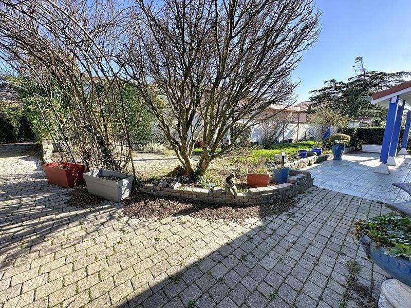 Maison - 110 m² - 4 pièces