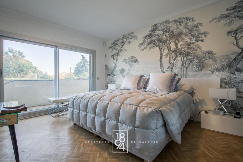 Appartement - 140 m² - 4 pièces