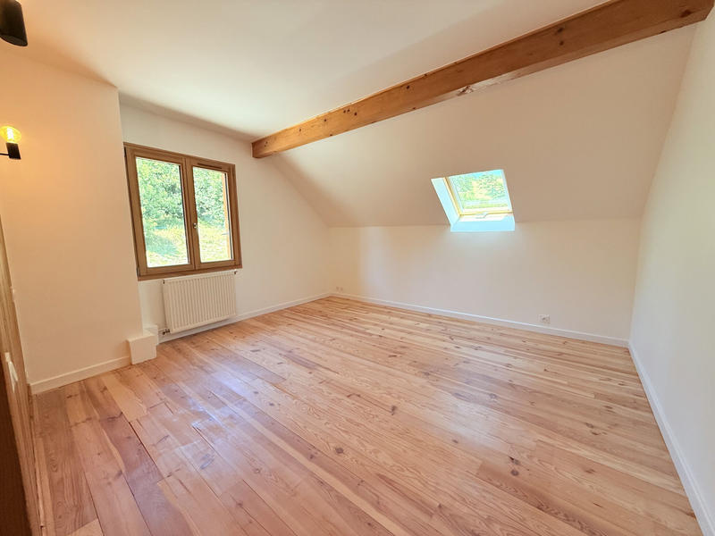 Châlet - 329 m² - 13 pièces