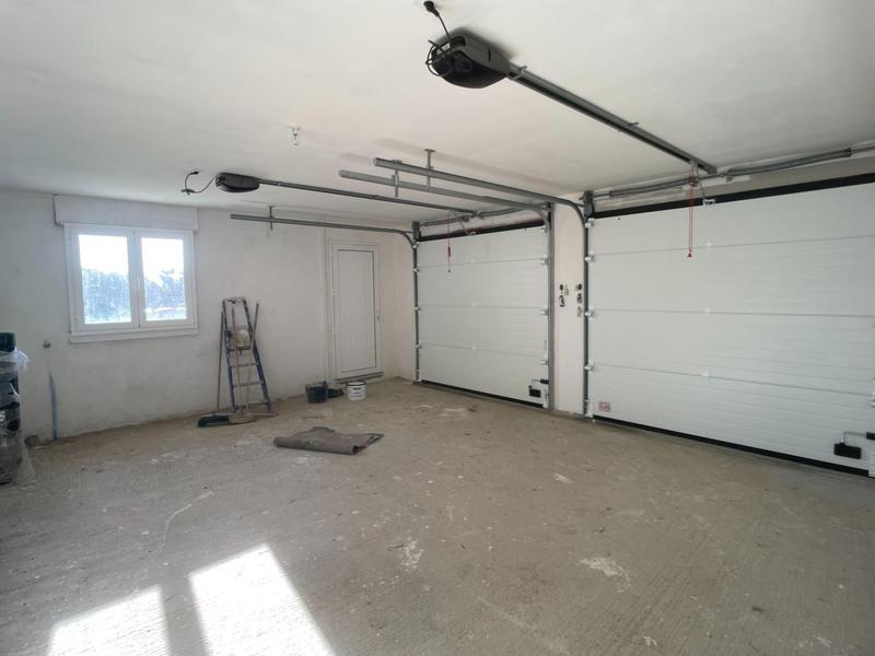 Maison - 196 m² - 9 pièces