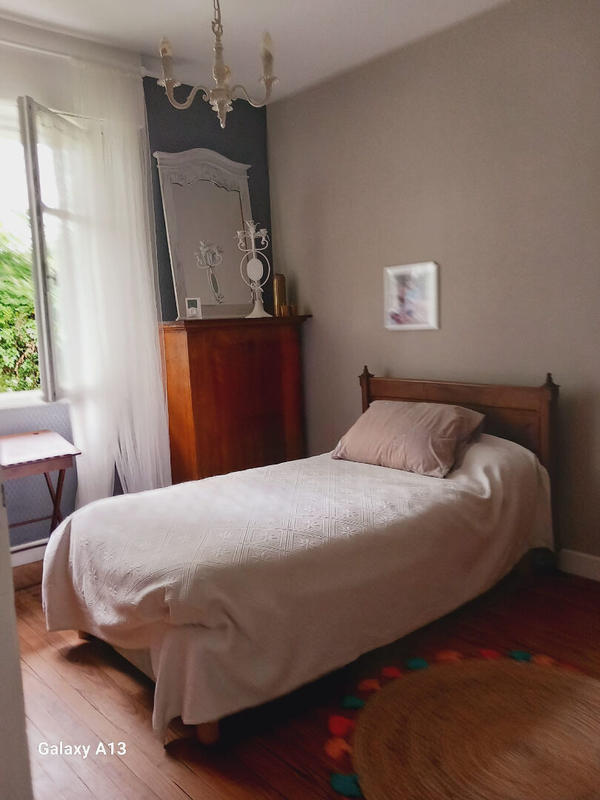 Maison - 180 m² - 9 pièces