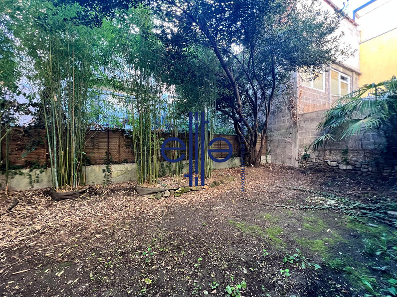 Maison - 170 m² - 9 pièces