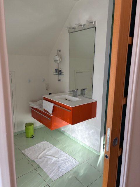 Maison contemporaine - 280 m² - 8 pièces