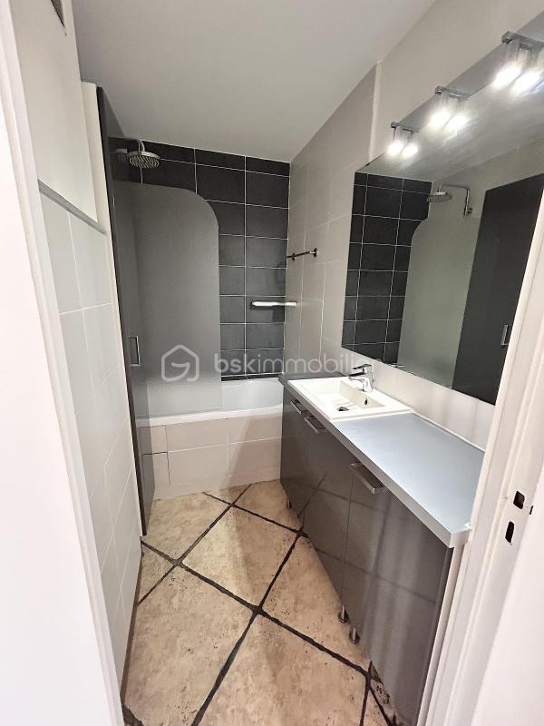 Appartement - 78 m² - 3 pièces