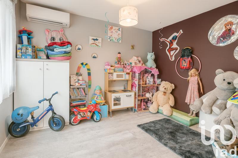 Maison - 101 m² - 5 pièces