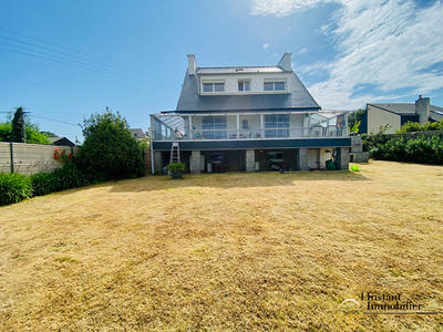 Maison - 142 m² - 6 pièces