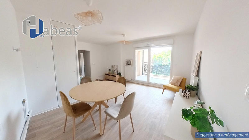 Appartement - 81 m² - 4 pièces