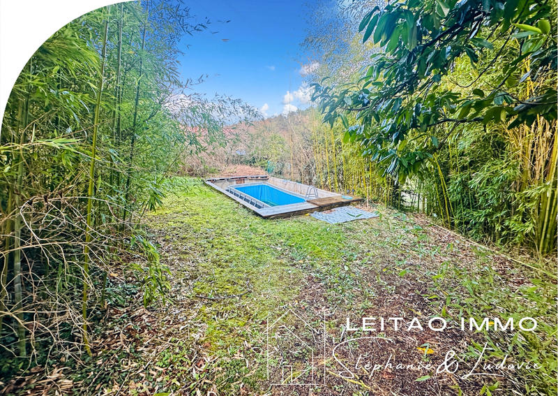 Maison - 98 m² - 4 pièces