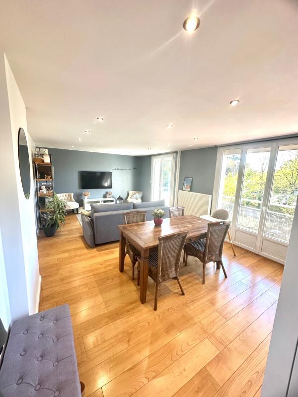 Appartement - 70 m² - 3 pièces