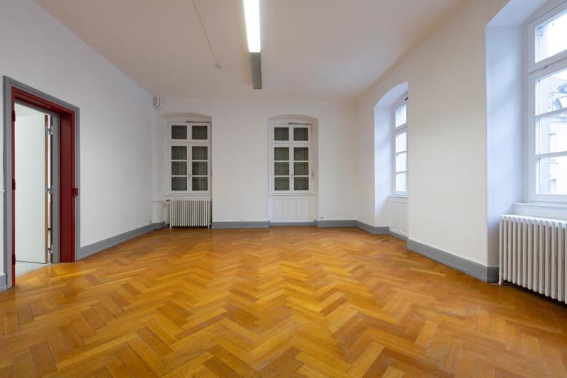 Immeuble - 1 020 m² - 6 pièces