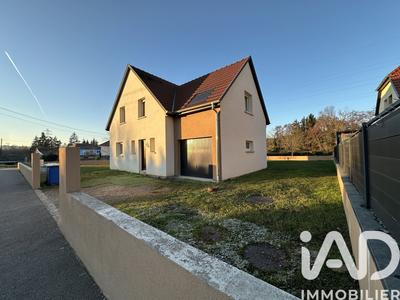 Maison - 100 m² - 5 pièces