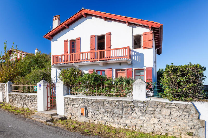 Maison - 106 m² - 5 pièces