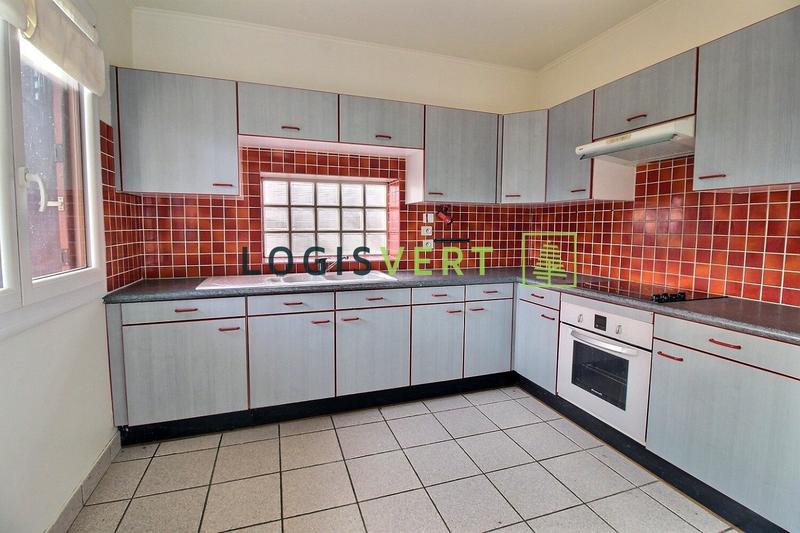 Maison - 102 m² - 4 pièces